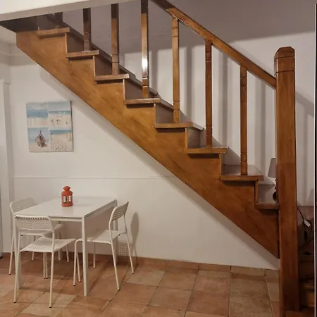 Boutique Maisonnette At Beachfront 2